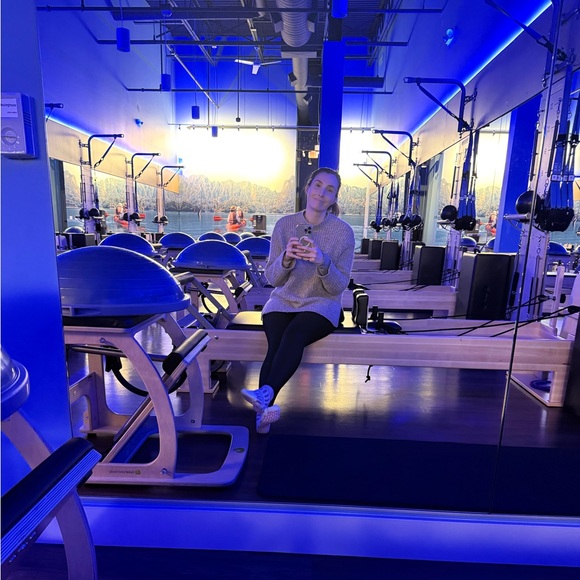 Meet your Posher, Sarah - Picture 3 of 10